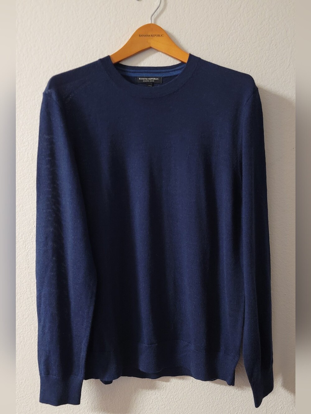Banana Republic 100% Merino Wool Navy Pullover Crewneck Sweater M